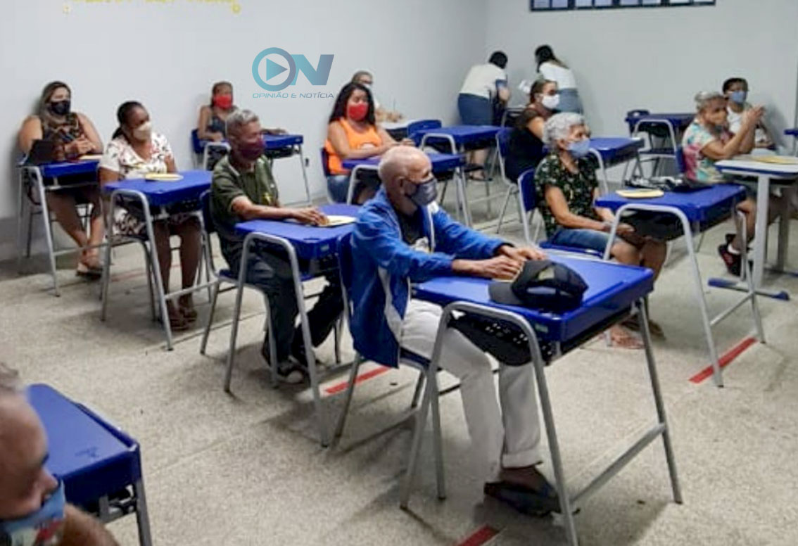 Seduc acredita na qualificação profissional para reduzir evasão na Alfabetização de Jovens e Adultos